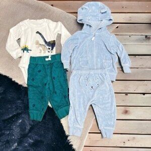 Carter's Size 6 Months Baby Matching Outfit Bundle